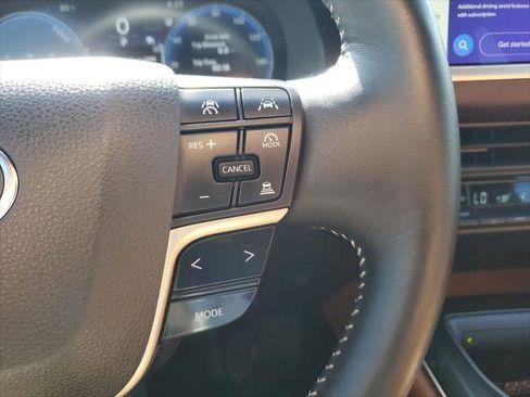 Certified 2025 Toyota Crown Signia w/ Advanced Technology Package AWD/4WD image 29
