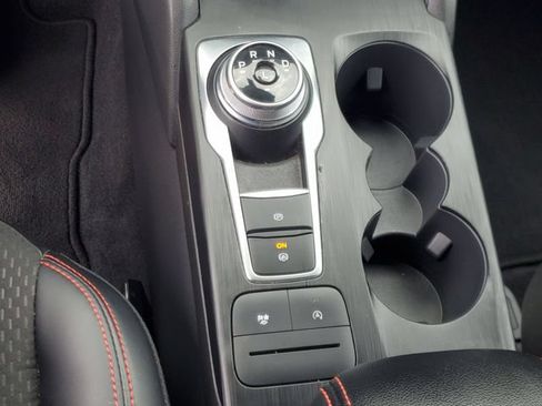 Used 2025 Ford Escape ST-Line FWD image 25