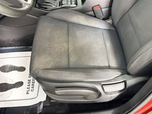 Used 2019 Hyundai Tucson SE image 18