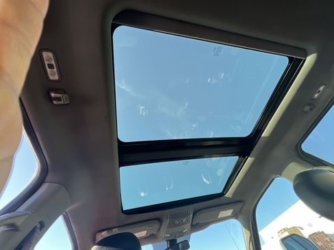 Used 2017 Ford F150 Lariat w/ Equipment Group 502A Luxury image 23