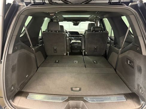 Used 2023 Cadillac Escalade Sport AWD/4WD image 25