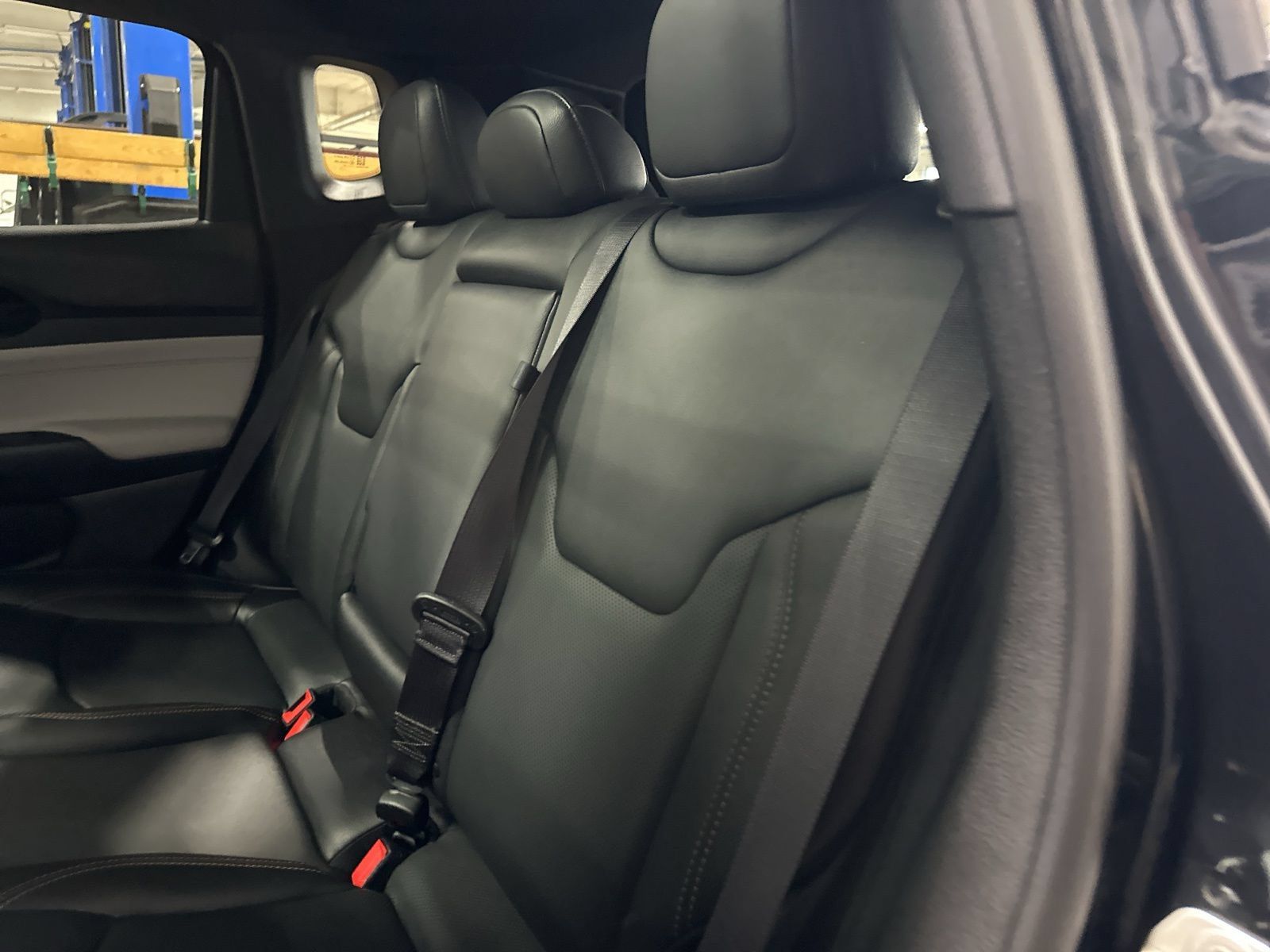 Used 2024 Jeep Compass Limited w/ Elite Group AWD/4WD image 20