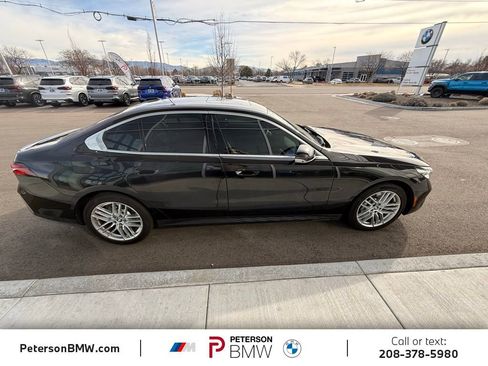 Used 2025 BMW 530i xDrive image 6