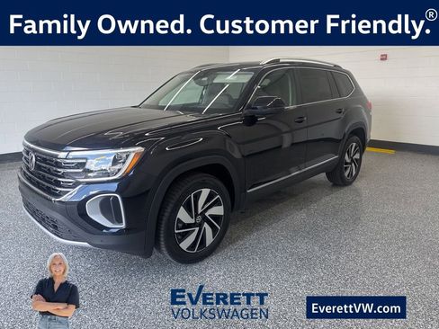 New 2026 Volkswagen Atlas SEL AWD/4WD image 1