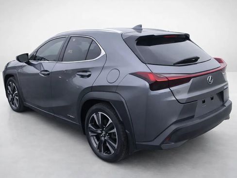 Used 2020 Lexus UX 250h w/ Premium Package image 4