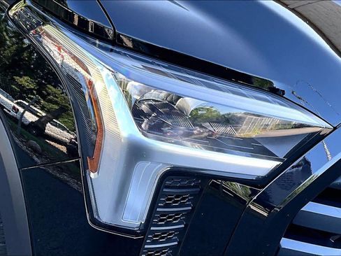 Used 2024 Toyota Tundra SR5 AWD/4WD image 28