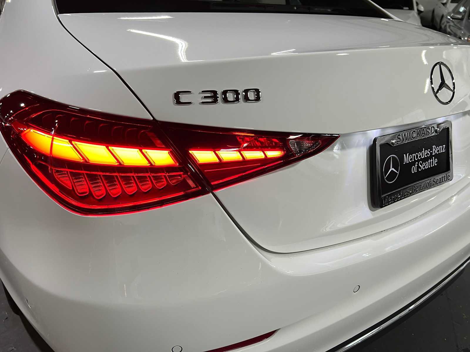 Used 2026 Mercedes-Benz C 300 4MATIC Sedan image 14
