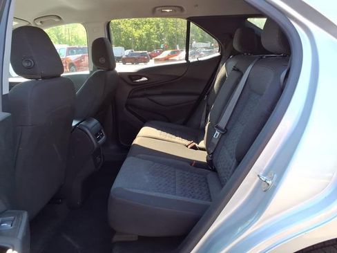 Used 2022 Chevrolet Equinox LT FWD image 30