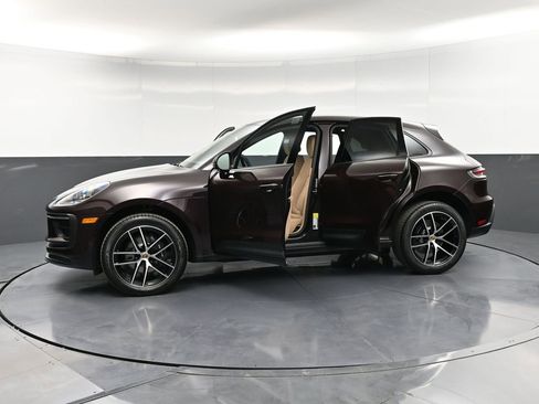 New 2026 Porsche Macan image 36