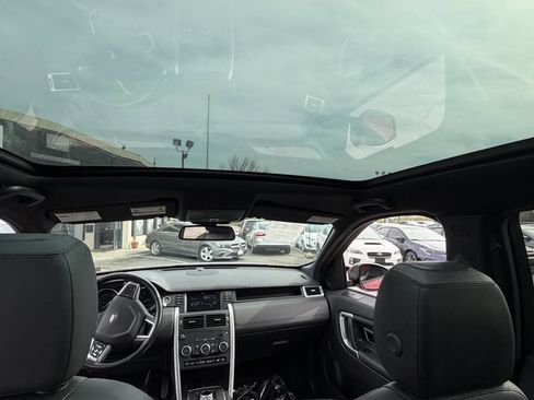 Used 2016 Land Rover Discovery Sport HSE image 15