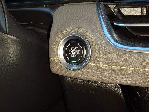 Used 2025 Chevrolet TrailBlazer ACTIV w/ Convenience Package image 16