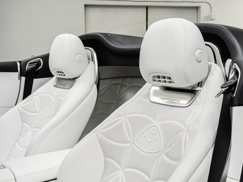 Used 2026 Mercedes-Benz Maybach SL 680 image 28