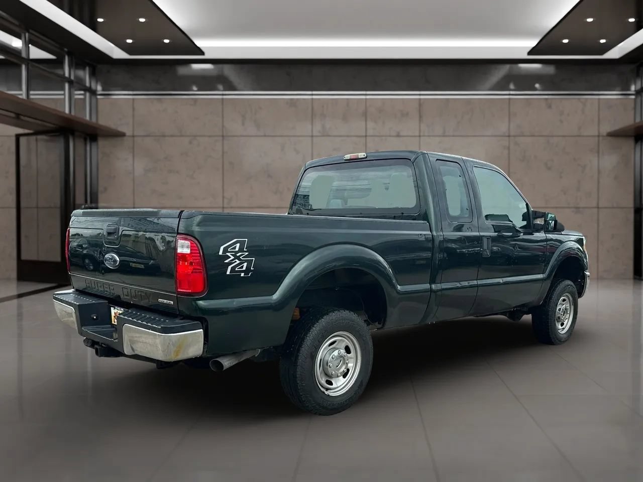 Used 2016 Ford F250 XL w/ Power Equipment Group AWD/4WD image 3