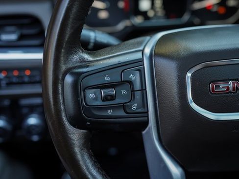 Used 2021 GMC Yukon SLT w/ SLT Premium Package image 30