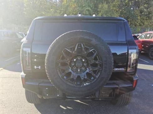 Used 2024 GMC Hummer EV 2X image 5