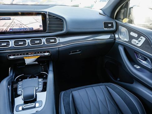 New 2026 Mercedes-Benz GLE 53 AMG 4MATIC Coupe image 15