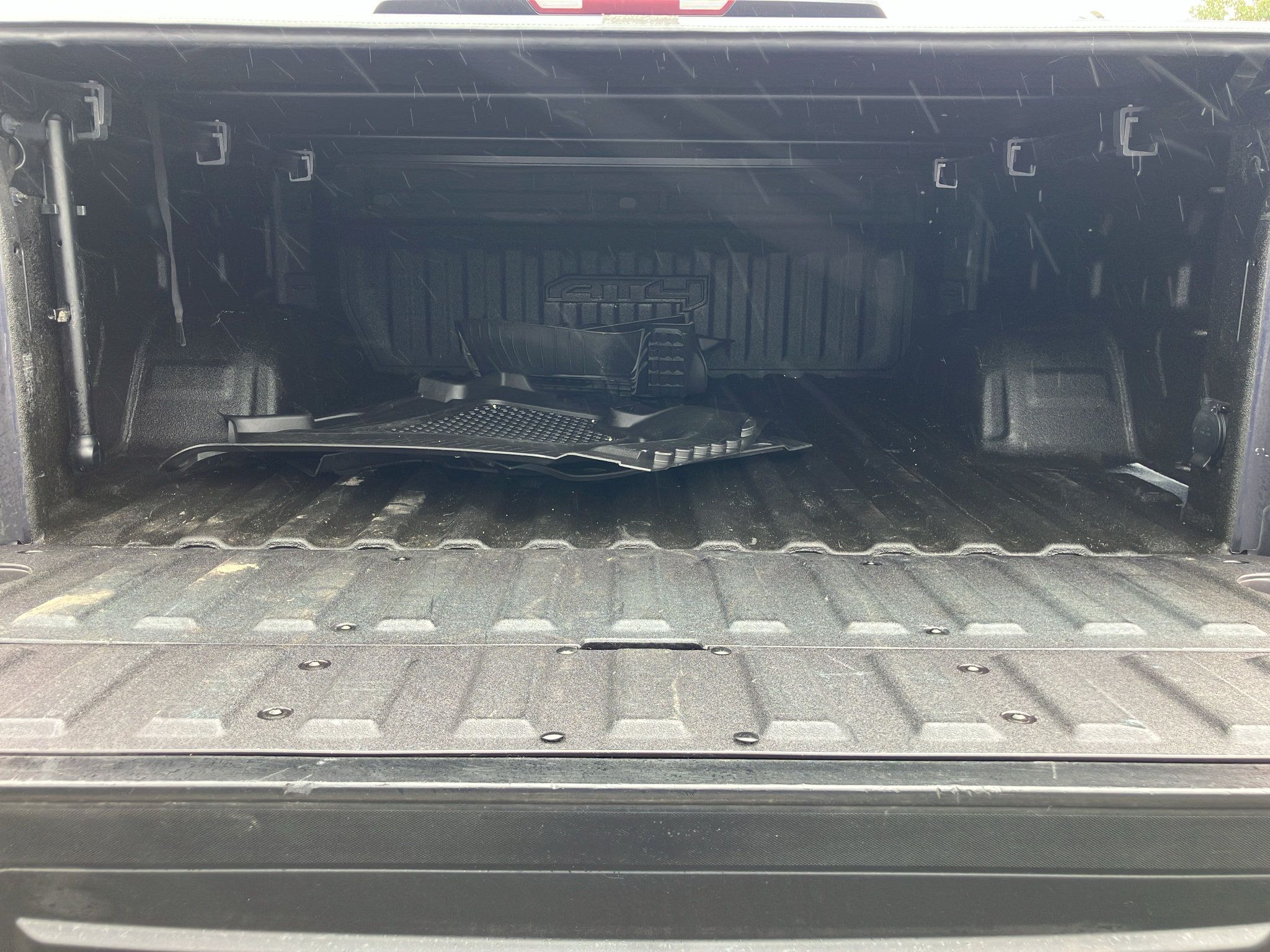 Used 2022 GMC Sierra 1500 AT4 w/ AT4 Preferred Package AWD/4WD image 7