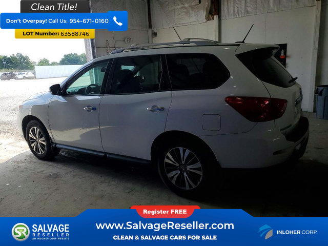 Used 2018 Nissan Pathfinder S FWD image 3