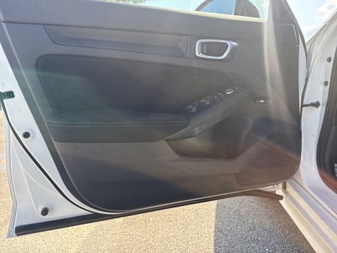 Used 2023 Honda Civic Sport image 14