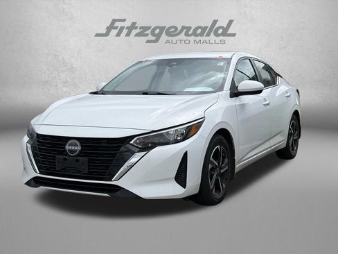 Used 2025 Nissan Sentra SV FWD image 3