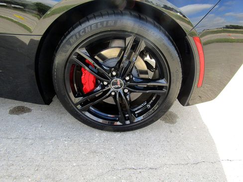 Used 2017 Chevrolet Corvette Stingray Convertible w/ 2LT Preferred Equipment Group RWD image 24