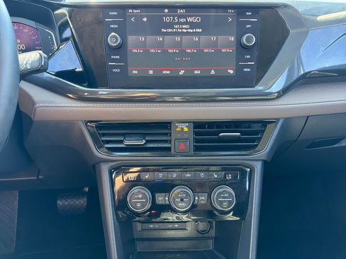 Certified 2023 Volkswagen Taos SEL AWD/4WD image 15