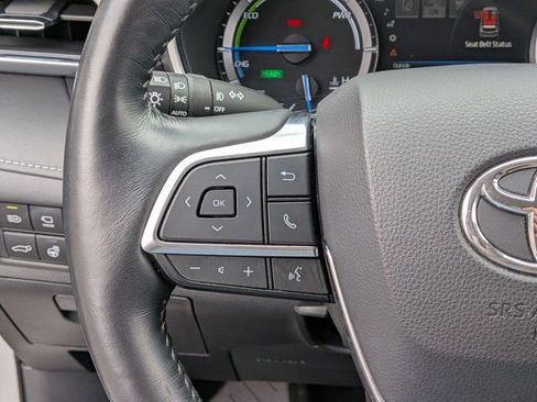 Used 2021 Toyota Highlander Limited AWD/4WD image 19