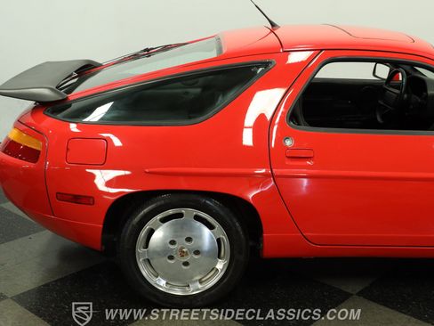 Used 1989 Porsche 928 S4 RWD image 28