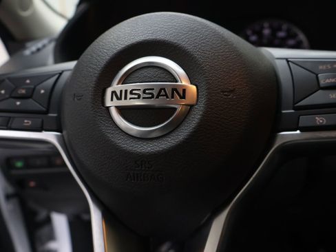 Used 2023 Nissan Sentra S FWD image 22