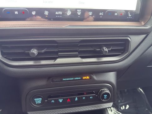 Used 2025 Ford Bronco Sport Outer Banks w/ Outer Banks Tech Package+ image 27