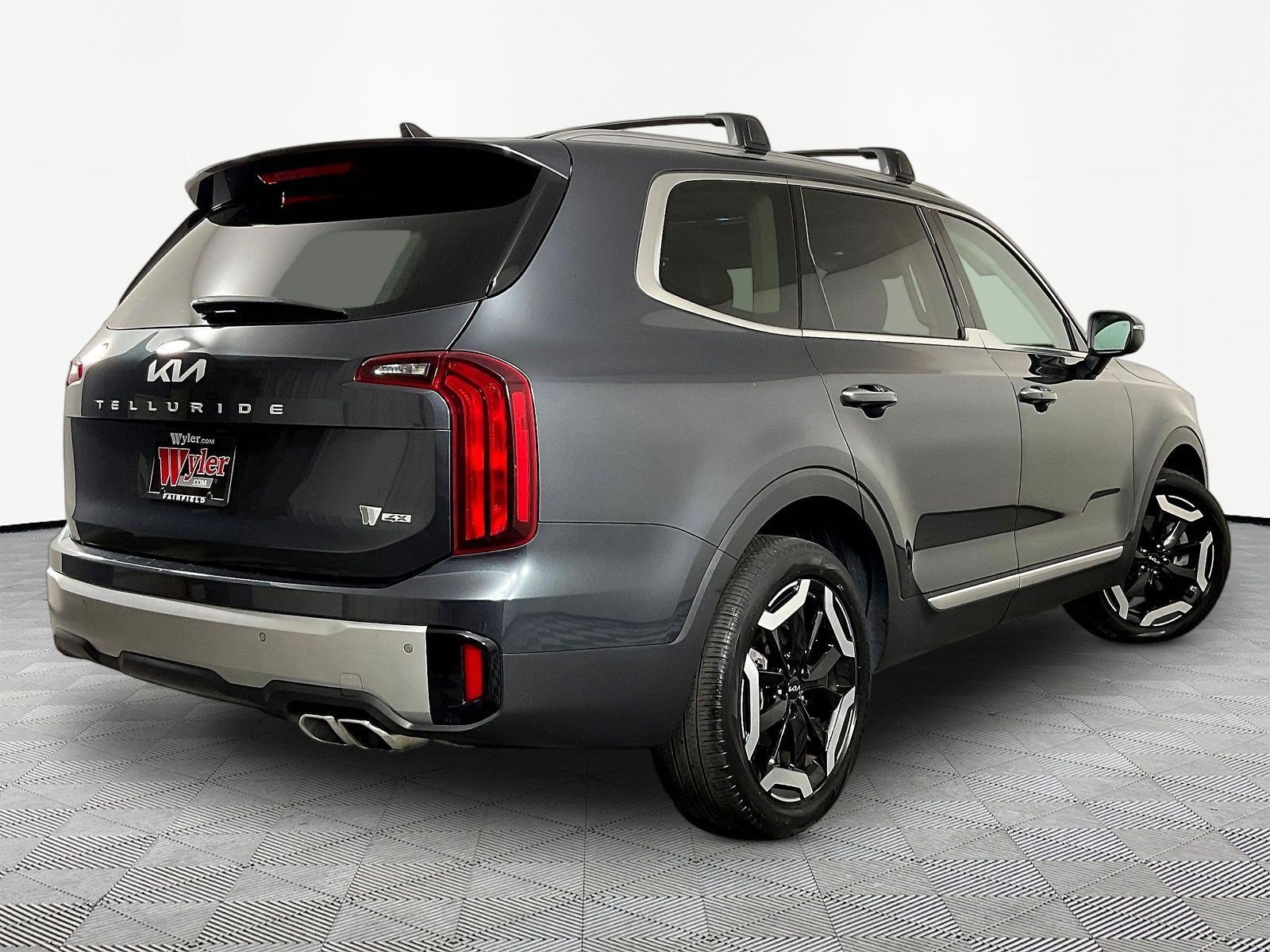 Certified 2024 Kia Telluride S w/ S Sunroof Package AWD/4WD image 6