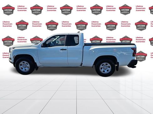 New 2026 Nissan Frontier S image 3