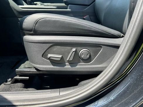 Certified 2026 Kia Sportage EX FWD image 33
