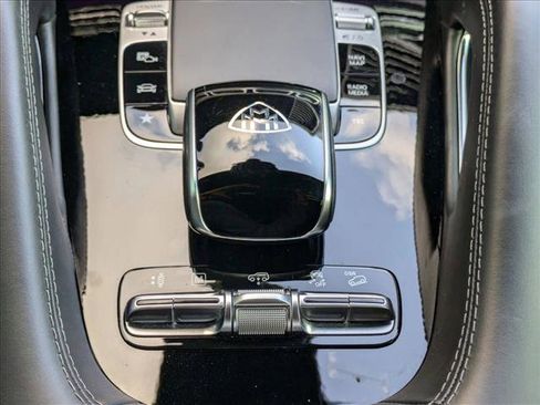 Certified 2021 Mercedes-Benz Maybach GLS 600 Maybach GLS 600 image 18