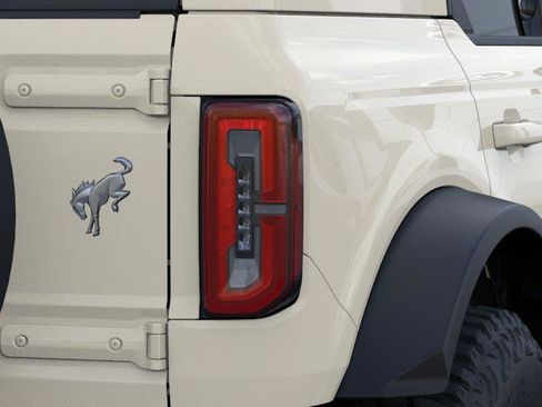 New 2026 Ford Bronco Outer Banks w/ Sasquatch Package AWD/4WD image 23