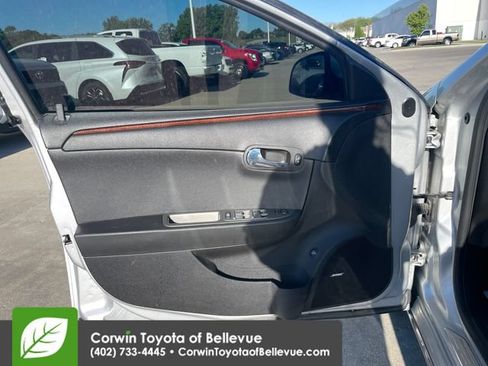 Used 2012 Chevrolet Malibu LTZ FWD image 18