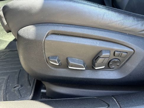 Used 2013 BMW 750Li xDrive AWD/4WD image 10