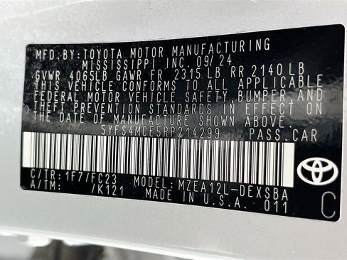 Used 2024 Toyota Corolla SE image 31