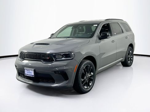 Used 2022 Dodge Durango GT image 1