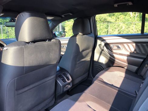 Used 2016 Ford Taurus SEL AWD/4WD image 6