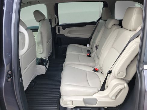 New 2026 Honda Odyssey EX-L image 9