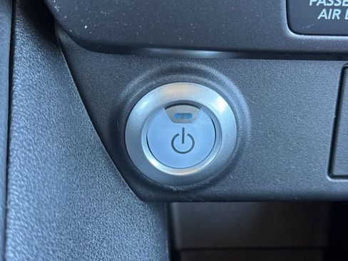 Used 2022 Nissan Leaf S FWD image 20
