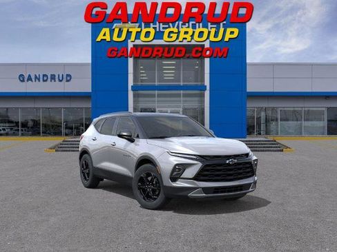 New 2026 Chevrolet Blazer LT AWD/4WD image 1