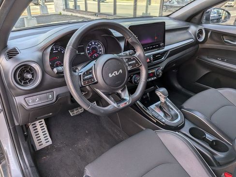 Certified 2023 Kia Forte GT-Line image 12