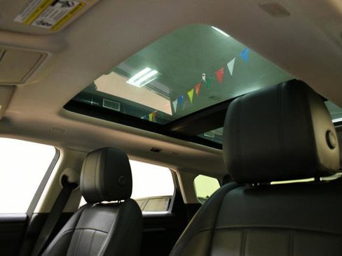 Used 2020 Land Rover Range Rover Evoque S image 20