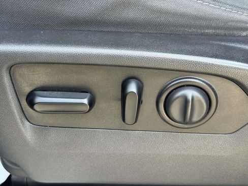 Used 2019 Chevrolet Silverado 1500 RST w/ All-Star Edition image 18