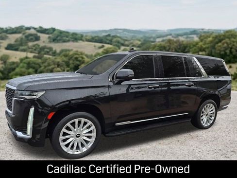 Certified 2023 Cadillac Escalade ESV Luxury RWD image 5