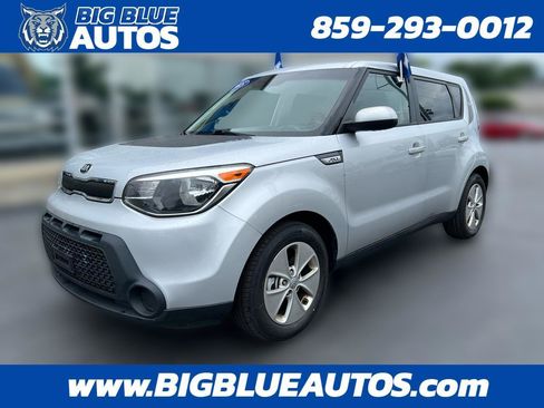 Used 2015 Kia Soul FWD image 1