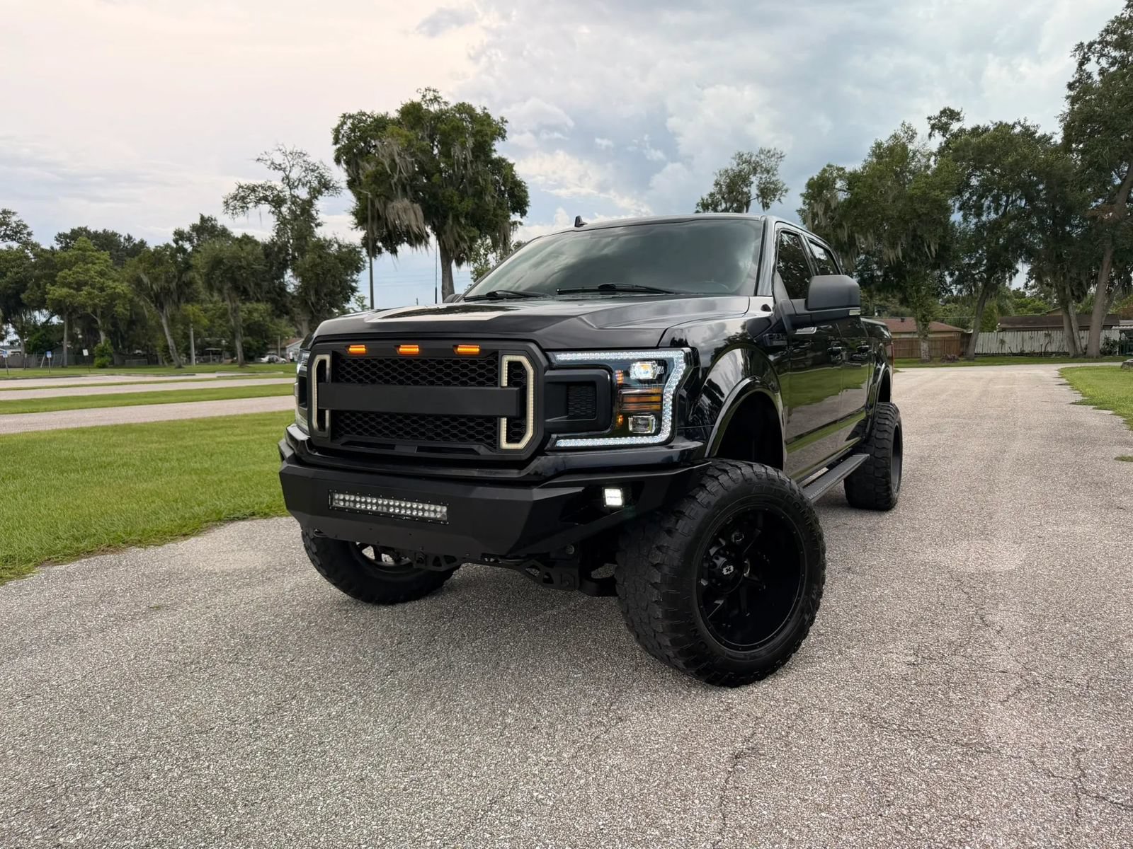 Used 2018 Ford F150 XLT w/ Equipment Group 301A Mid AWD/4WD image 1