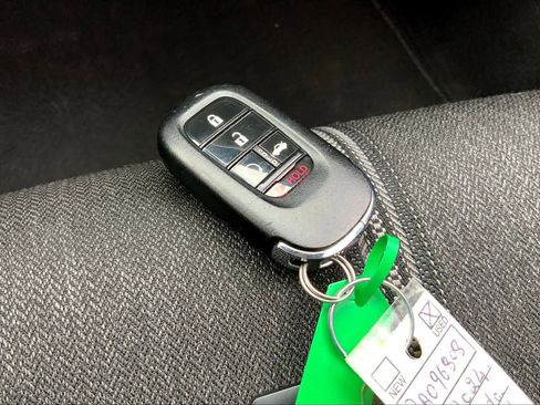 Used 2024 Honda Accord Sport image 28